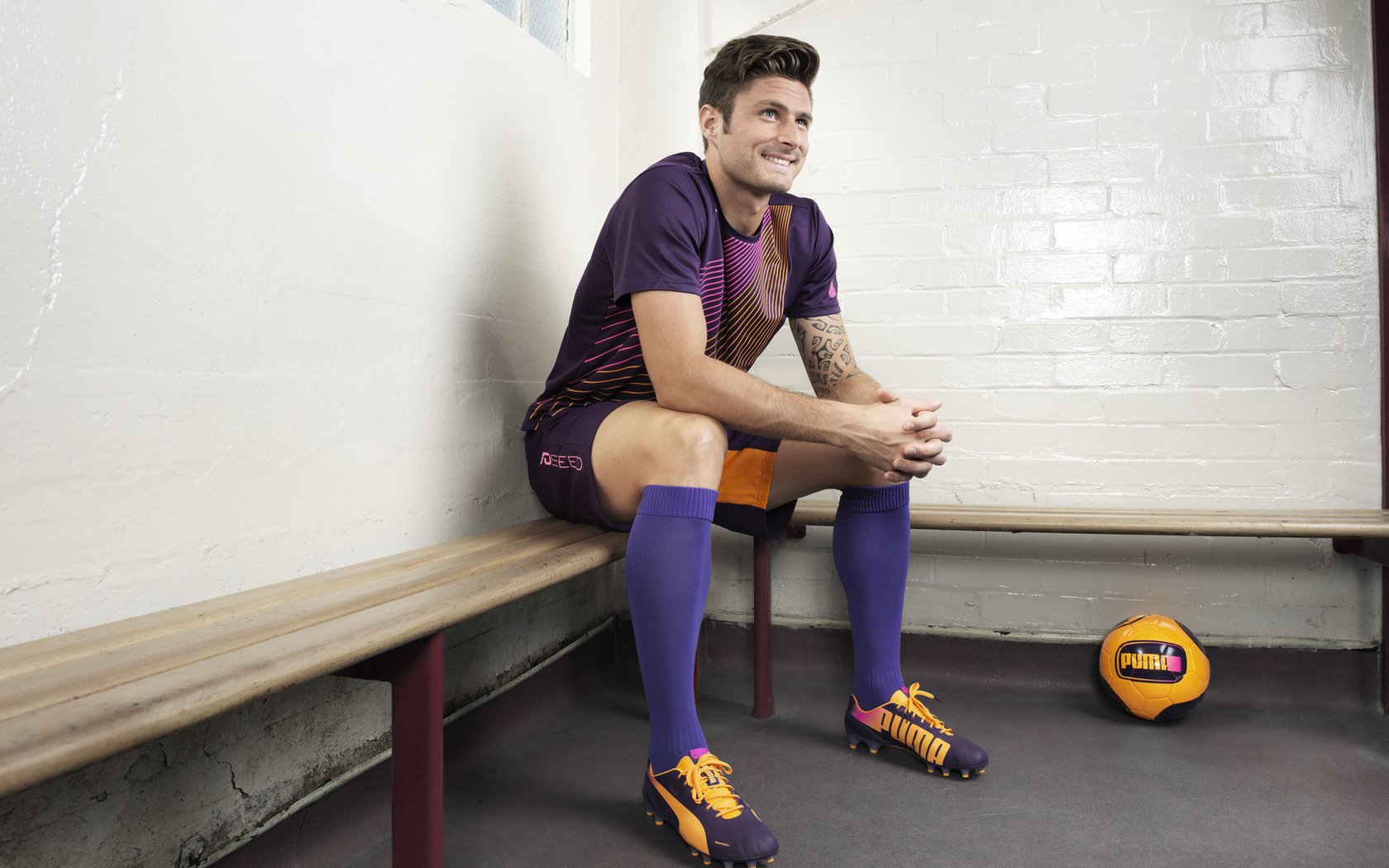 接力换人配合更顺畅，接力切换