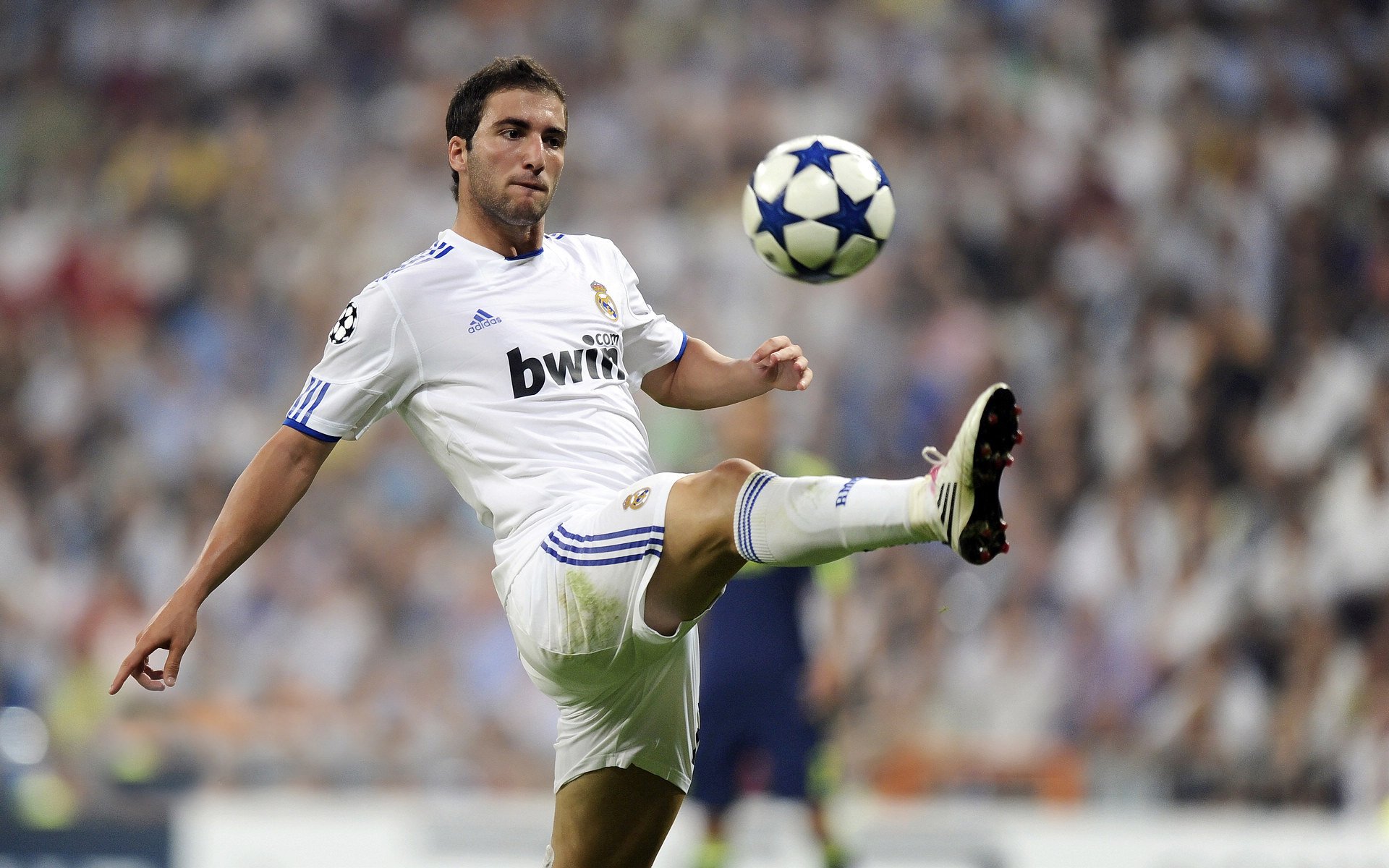 本菲卡技战术更细腻,整体表现占优,本菲卡强吗